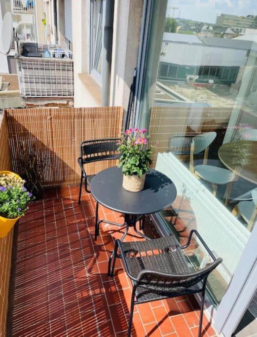 One Bedroom Flat With Private Terrace&parking-67b Appartement Luxemburg