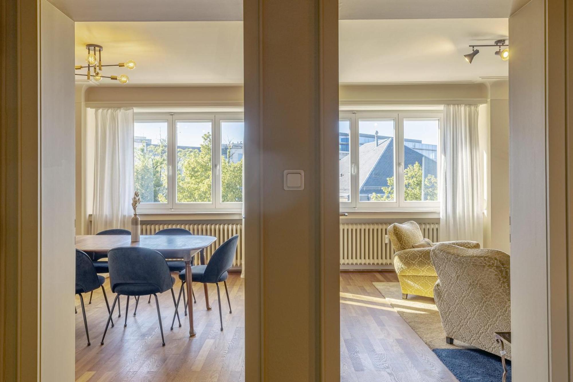 Elegant 2br In With Balcony & Wifi Apartment Luxemburg