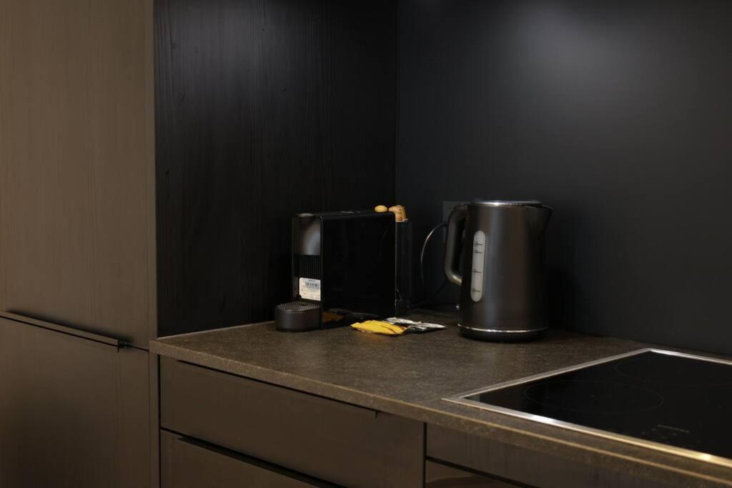 A Hollerich Apartment *
