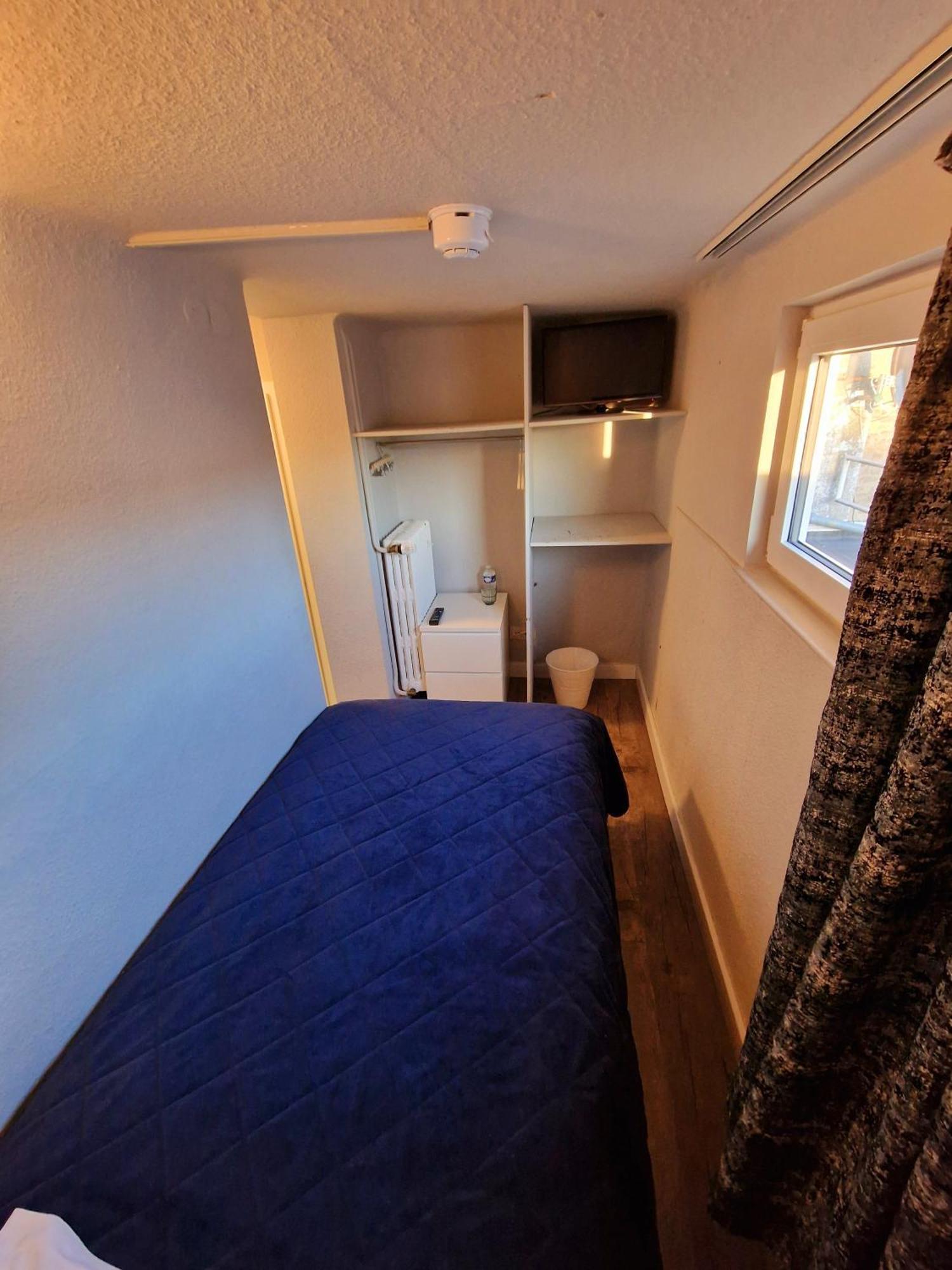 Bristol Hotel 2*