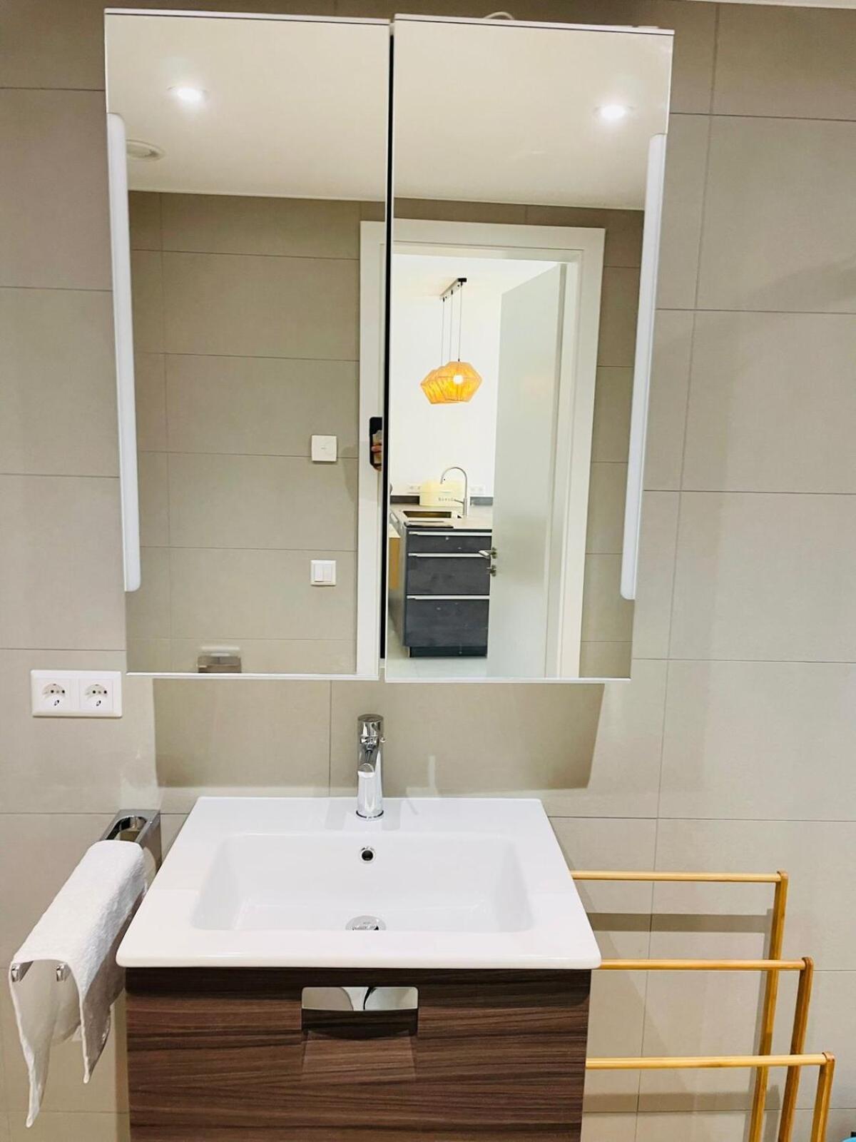 Appartement Chic 1 Bedroom Flat With Terrace&parking-5 Luxembourg