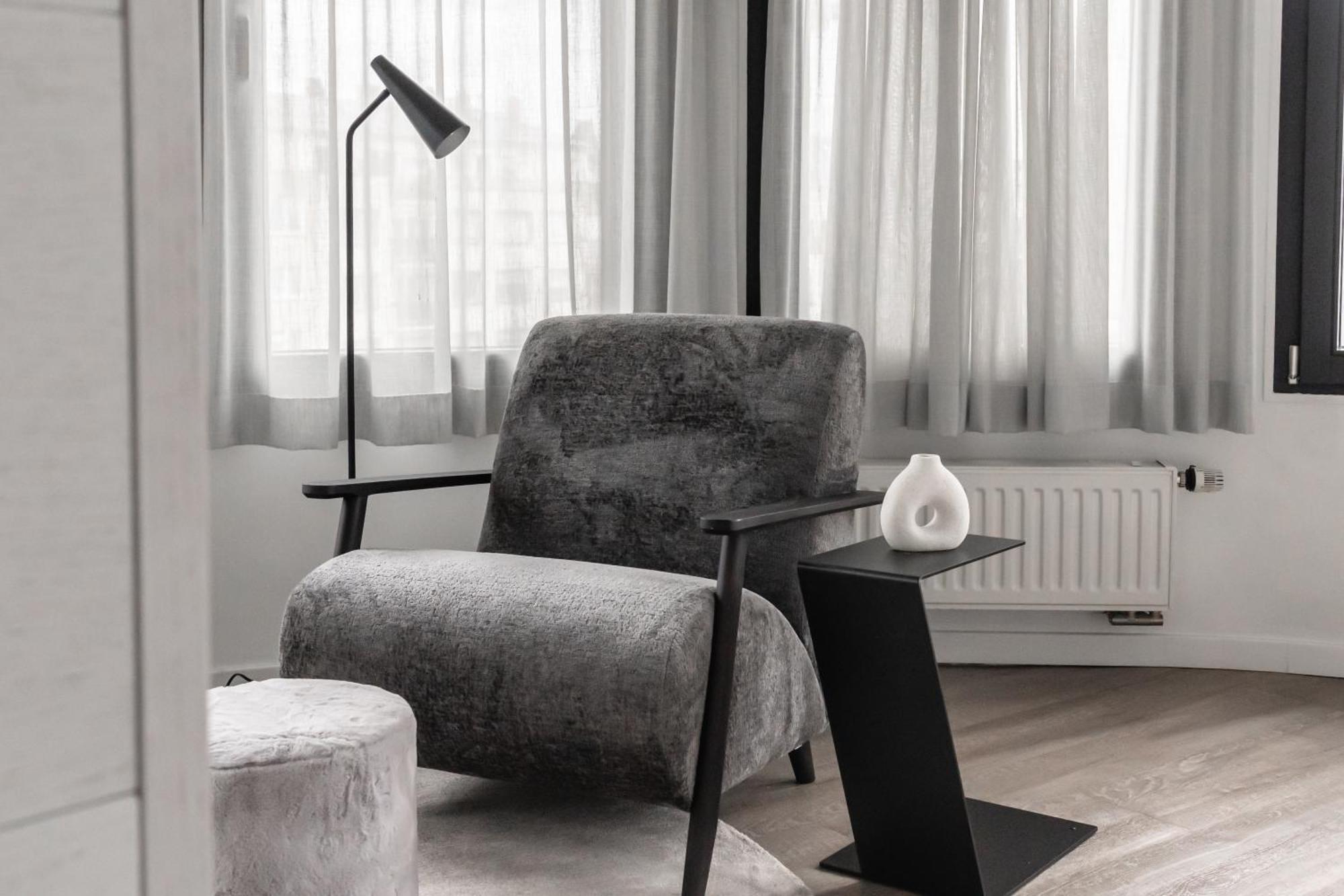 Lux Penthouse - Office, Terrace, Gym & Parking Luxembourg