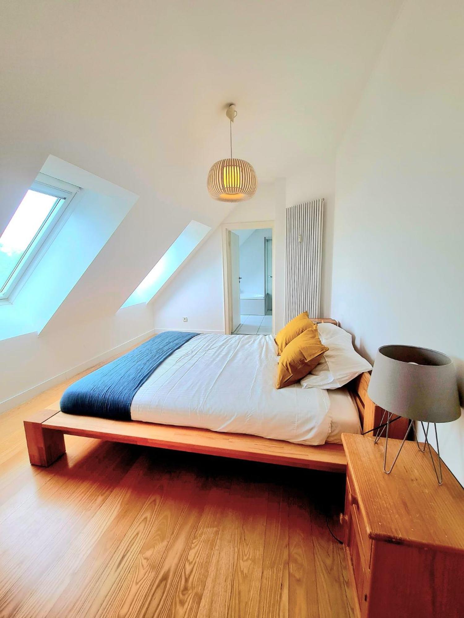 Apartment 3 Bedrooms Penthouse With 3 Terraces & Free Parking-145--2 Luxembourg