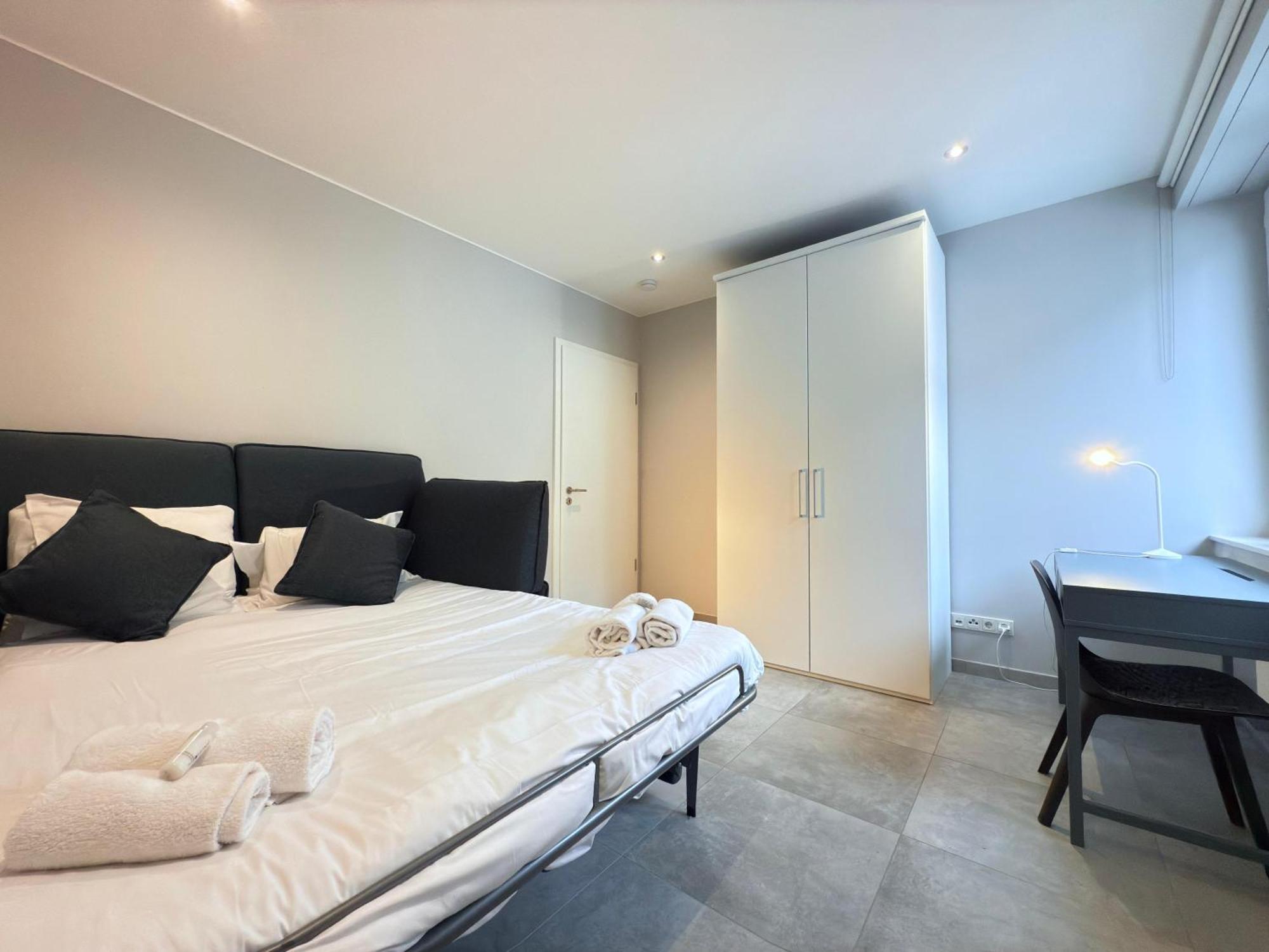 Large 3 Bedrooms With Private Parking-limp2 * Luxembourg