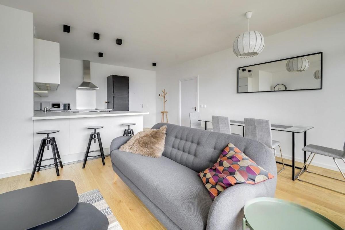 Modern 2 Bedroom With Pool And Gym Apartamento *