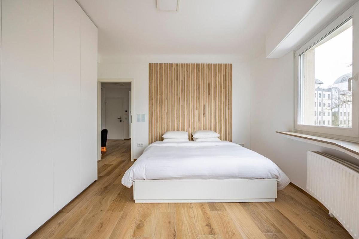 1 Bedroom Flat 55m2 In The