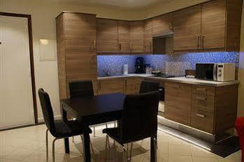 Apartment The Queen Luxury - Serena