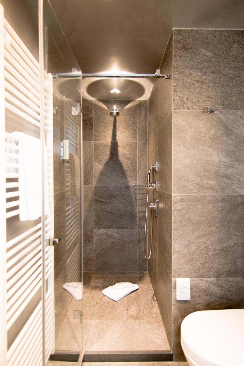 Jj32 Hotel