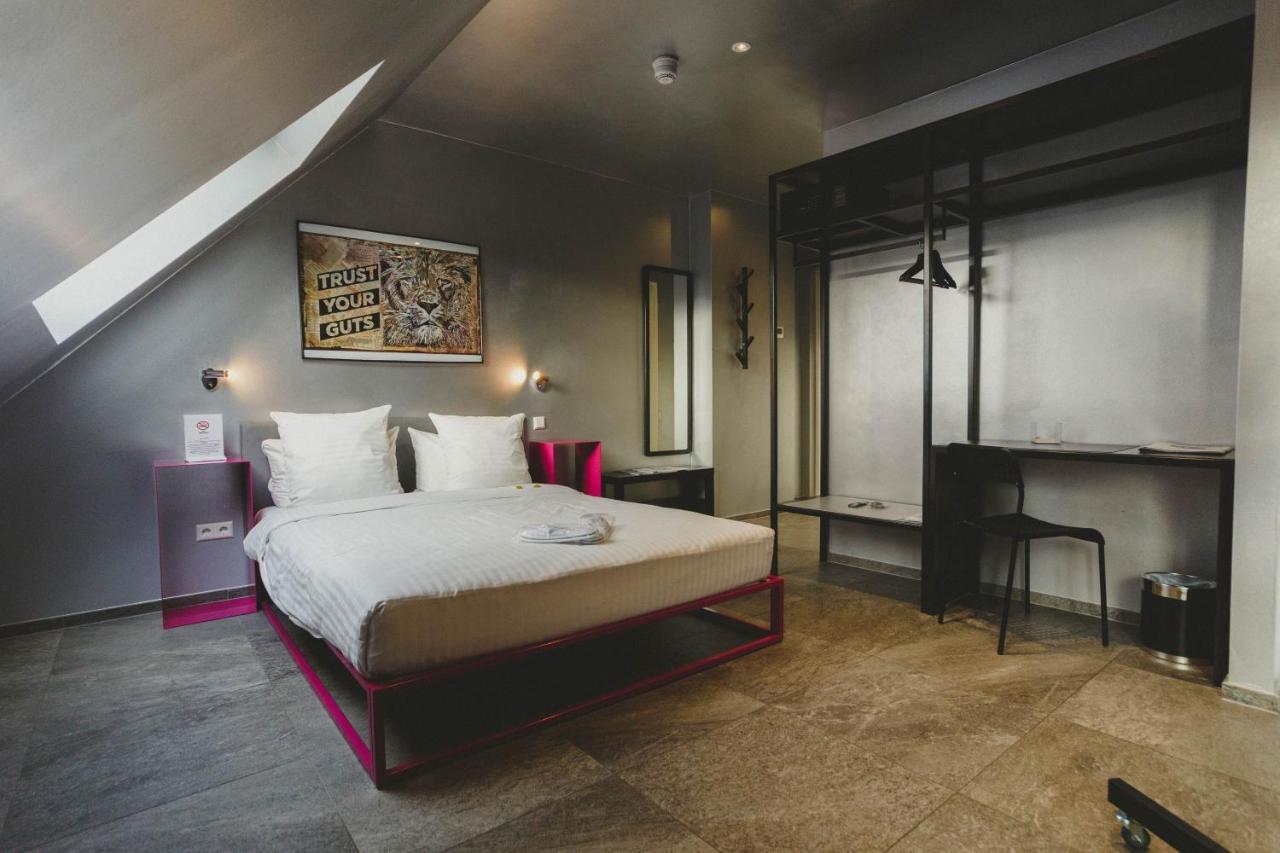 Jj32 Hotel